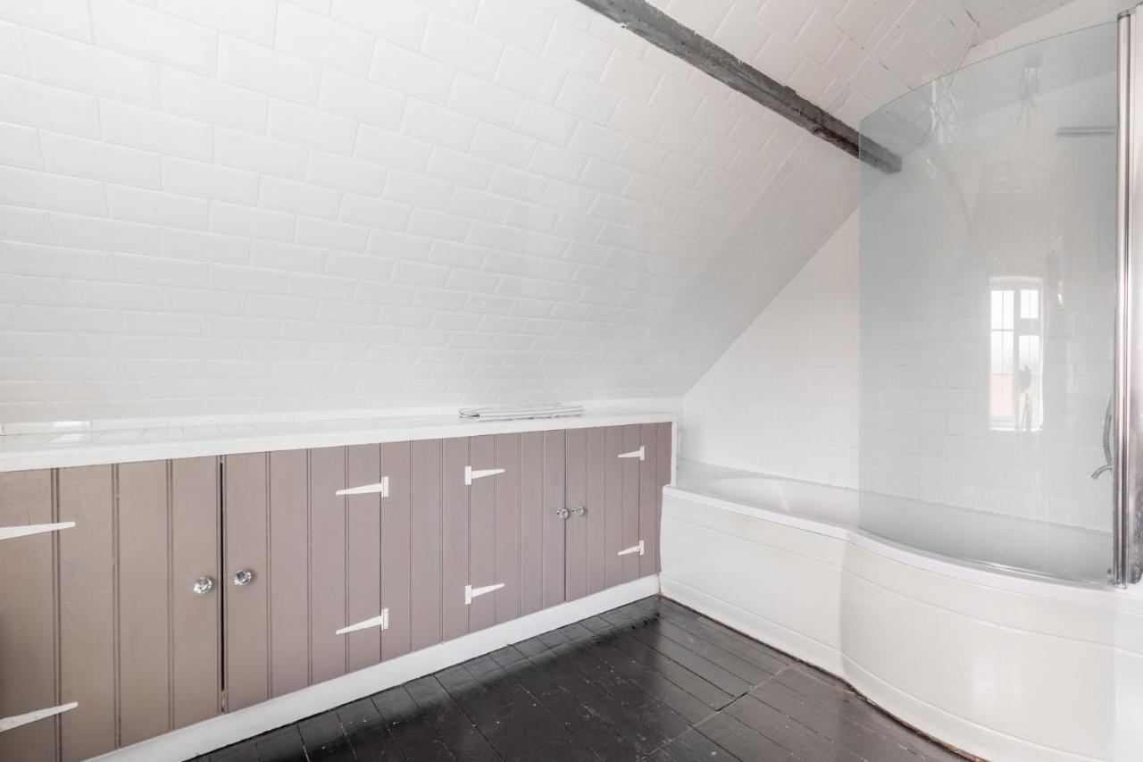 Host & Stay - Church Lane Cottage Filby 외부 사진