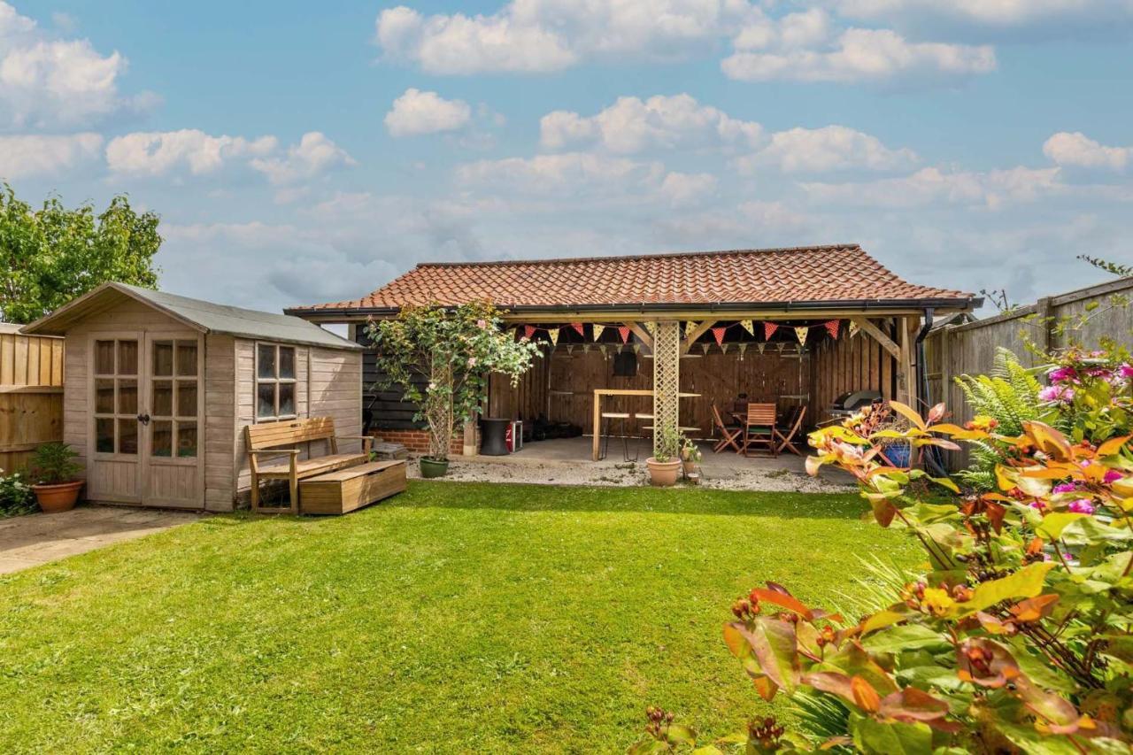 Host & Stay - Church Lane Cottage Filby 외부 사진